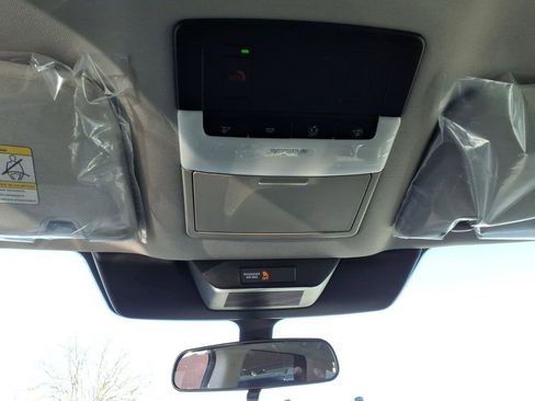 New 2026 Nissan Pathfinder SV image 24