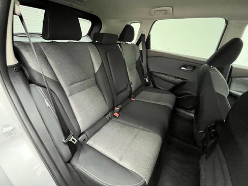Used 2023 Nissan Rogue SV AWD/4WD image 36