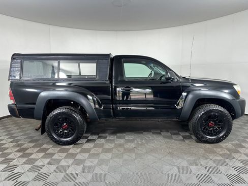 Used 2011 Toyota Tacoma 4x4 Regular Cab image 6