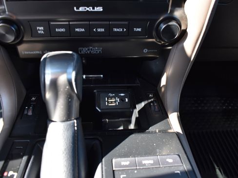 Used 2022 Lexus GX 460 Luxury image 22
