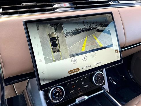 Certified 2023 Land Rover Range Rover Long Wheelbase Autobiography AWD/4WD image 20