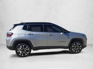 Used 2024 Jeep Compass Limited w/ Sun and Sound Group video 4