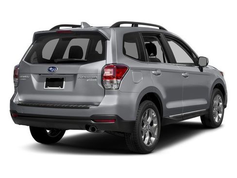 Used 2017 Subaru Forester 2.5i Touring image 6
