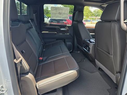 New 2026 GMC Sierra 1500 Denali w/ Denali Reserve Package AWD/4WD image 18