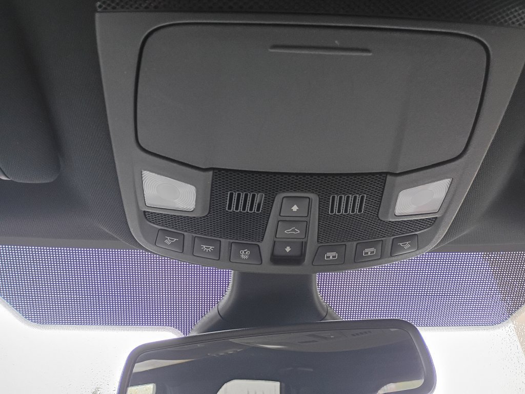 Used 2024 Ford Edge ST-Line AWD/4WD image 22