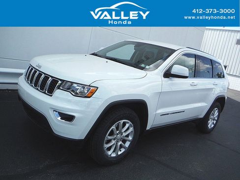 Used 2022 Jeep Grand Cherokee Laredo E w/ Security & Convenience Group AWD/4WD image 1