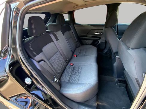 Used 2025 Nissan Kicks SV w/ SV Premium Package FWD image 20