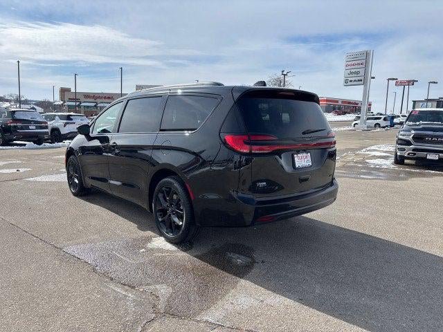 New 2026 Chrysler Pacifica Select w/ S Appearance Package AWD/4WD image 22