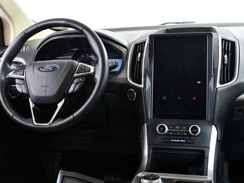 Used 2023 Ford Edge SEL w/ Convenience Package image 8