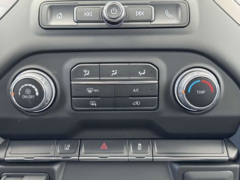 New 2025 Chevrolet Silverado 3500 W/T image 4