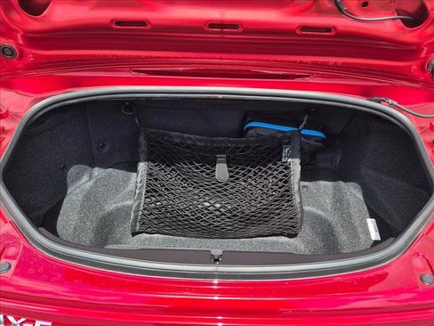 Used 2026 MAZDA MX-5 Miata Club w/ Interior Package RWD image 6