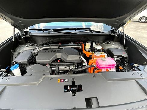 New 2026 Hyundai Santa Fe SE image 9