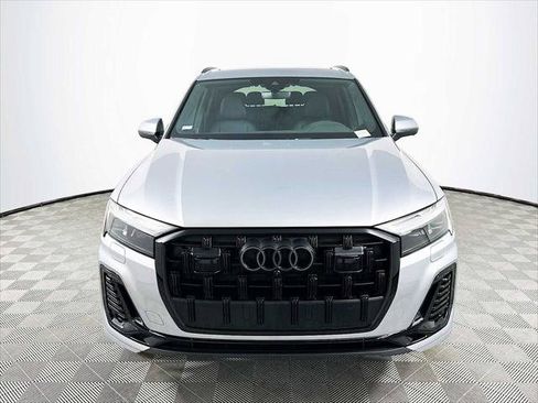 Certified 2025 Audi Q7 2.0T Premium Plus w/ Premium Plus Package AWD/4WD image 2