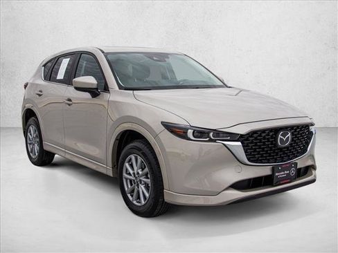 Used 2025 MAZDA CX-5 AWD 2.5 S w/ Preferred Package image 3