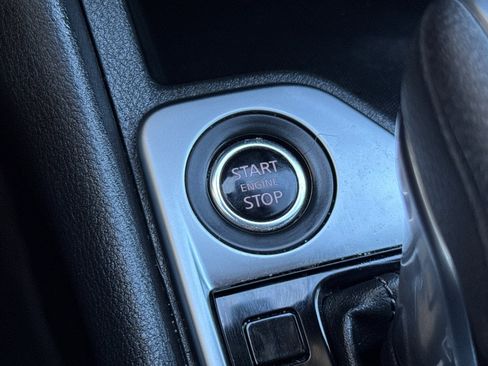 Used 2024 Nissan Sentra SV FWD image 32