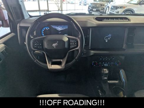 Used 2024 Ford Bronco Black Diamond w/ Sasquatch Package image 23