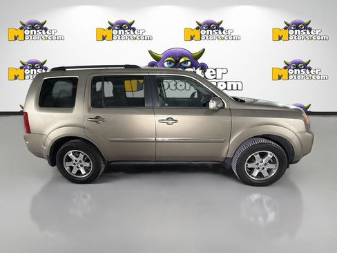Used 2011 Honda Pilot Touring image 4