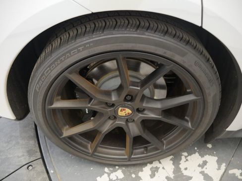 Certified 2023 Porsche Taycan GTS image 14