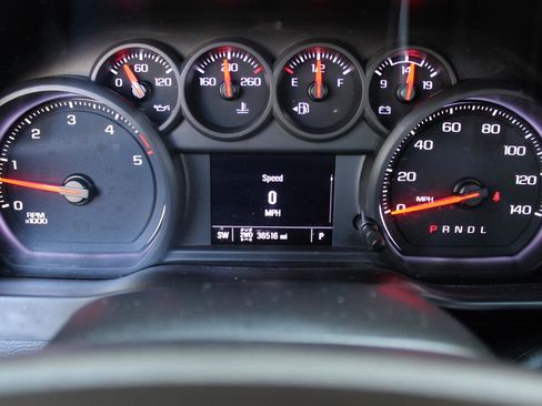 Used 2024 Chevrolet Silverado 2500 W/T w/ WT/CX Safety Package AWD/4WD image 26