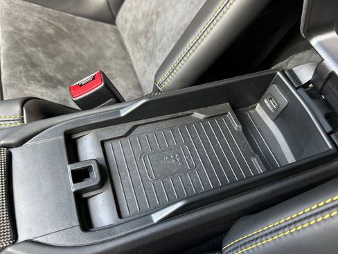 Certified 2018 Porsche 911 GT2 RS RWD image 25