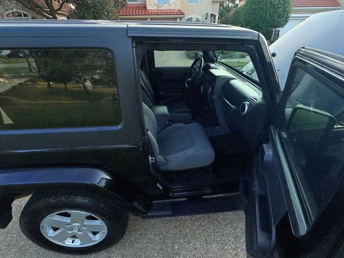 Used 2008 Jeep Wrangler Sahara w/ PWR Convenience Group image 6