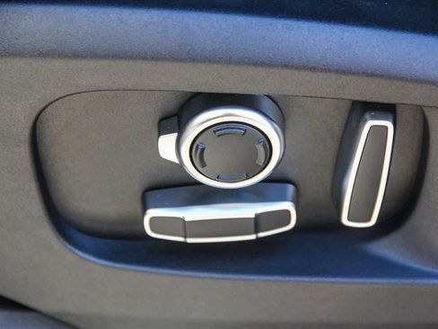 New 2026 Land Rover Defender 130 V8 image 18