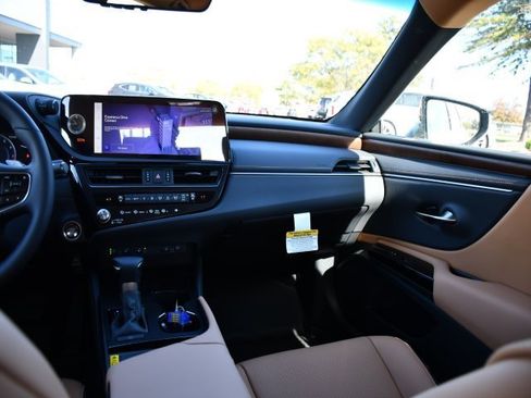 New 2025 Lexus ES 350 w/ Premium Package image 22