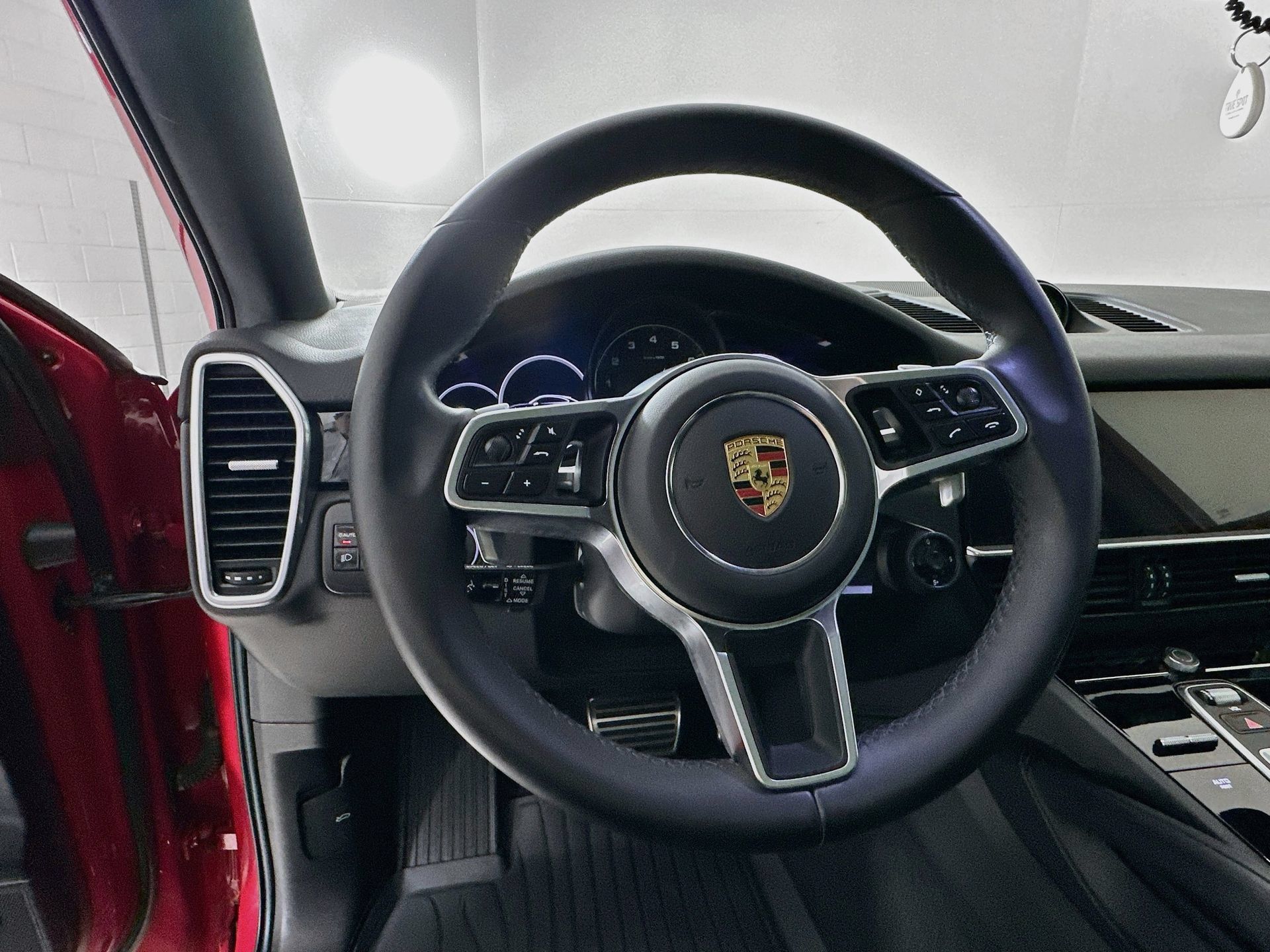 Used 2021 Porsche Cayenne S AWD/4WD image 12