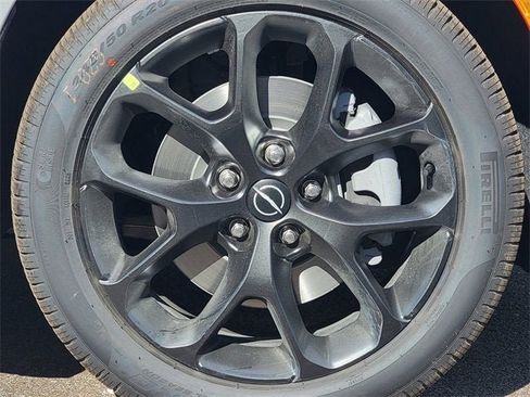 New 2026 Chrysler Pacifica Select w/ S Appearance Package image 17