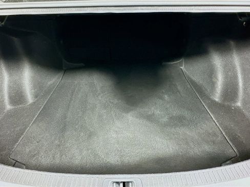 Used 2024 Toyota Corolla LE image 30