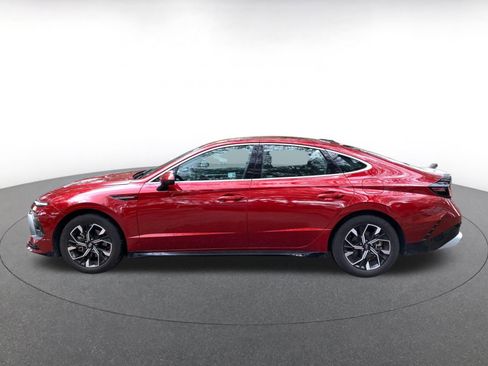 Used 2025 Hyundai Sonata SEL image 4