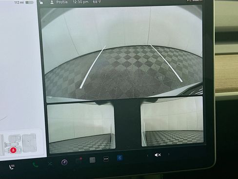 Used 2021 Tesla Model Y Long Range image 21