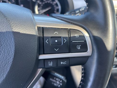 Used 2021 Lexus GX 460 Luxury w/ Accessory Package image 12