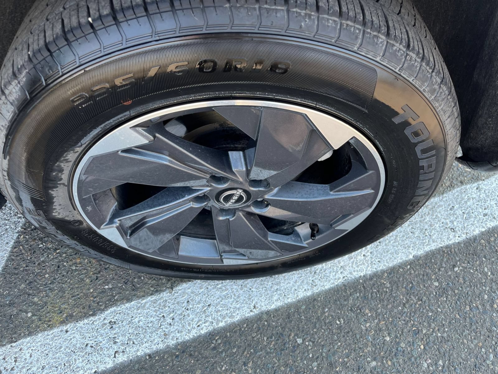Used 2025 Nissan Rogue SV FWD image 31