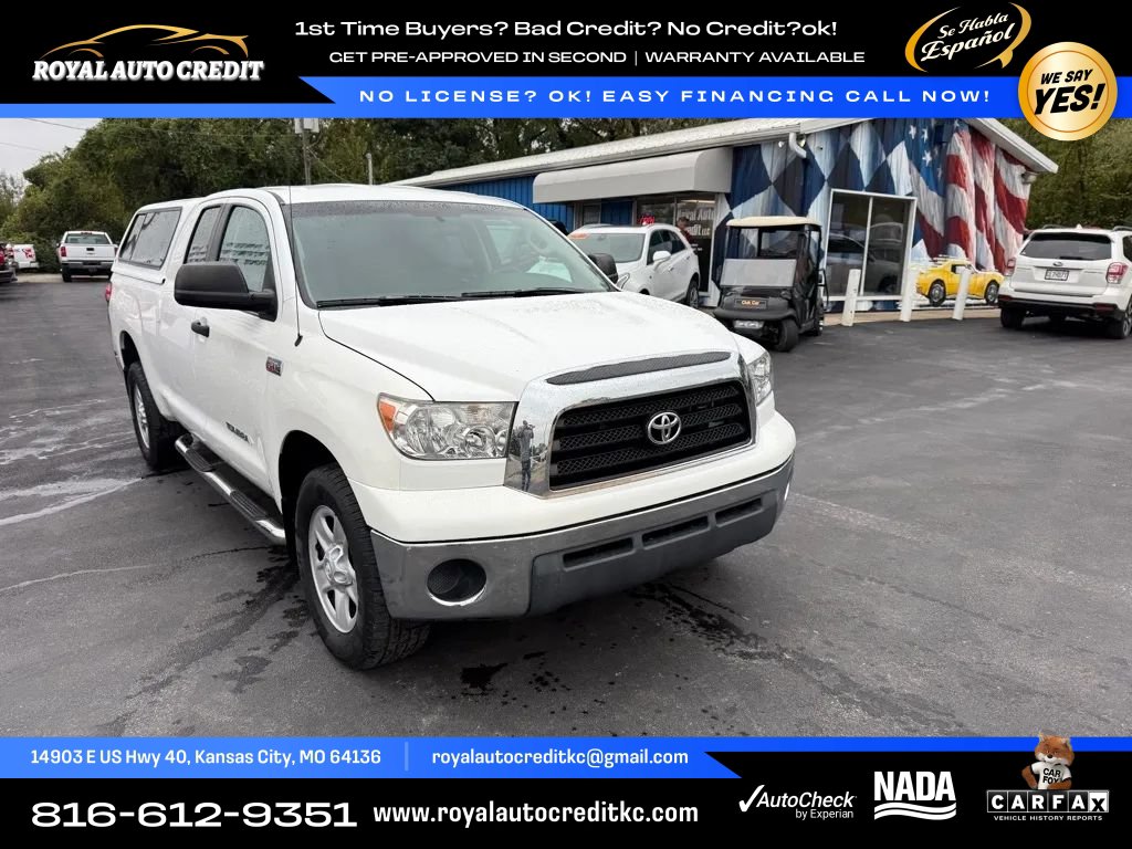 Used 2008 Toyota Tundra 4x4 Double Cab w/ Tow Pkg image 2
