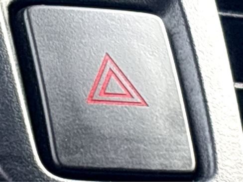 Used 2022 Nissan Maxima SV w/ Floor Mat Group image 31