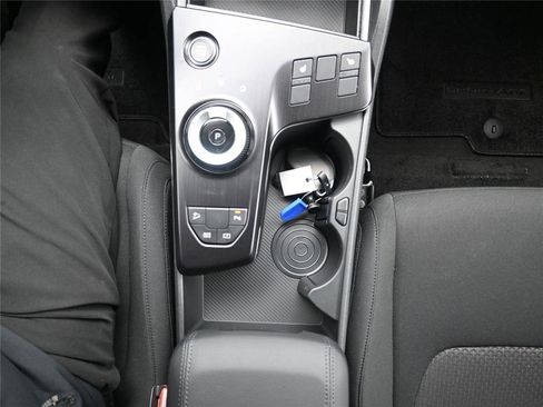 New 2026 Kia Sportage S image 16