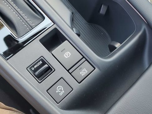 New 2026 Nissan Sentra SV w/ SV Convenience Package FWD image 33