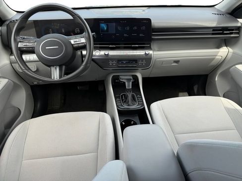 Used 2024 Hyundai Kona SEL AWD/4WD image 10