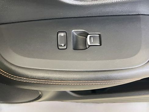 Used 2024 Honda HR-V Sport image 32