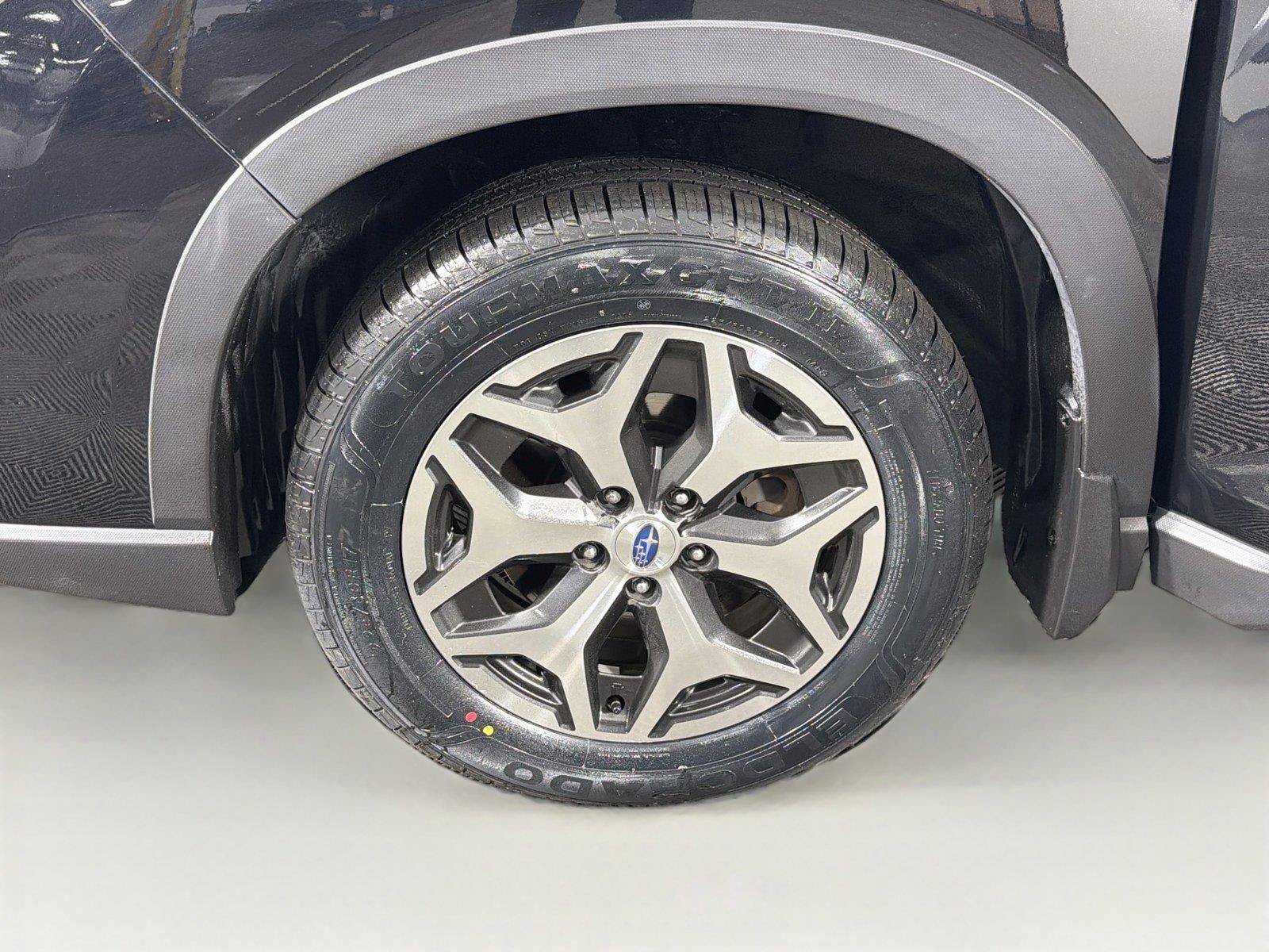 Used 2020 Subaru Forester Premium AWD/4WD image 33