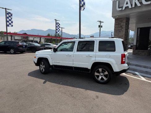 Used 2016 Jeep Patriot High Altitude AWD/4WD image 4