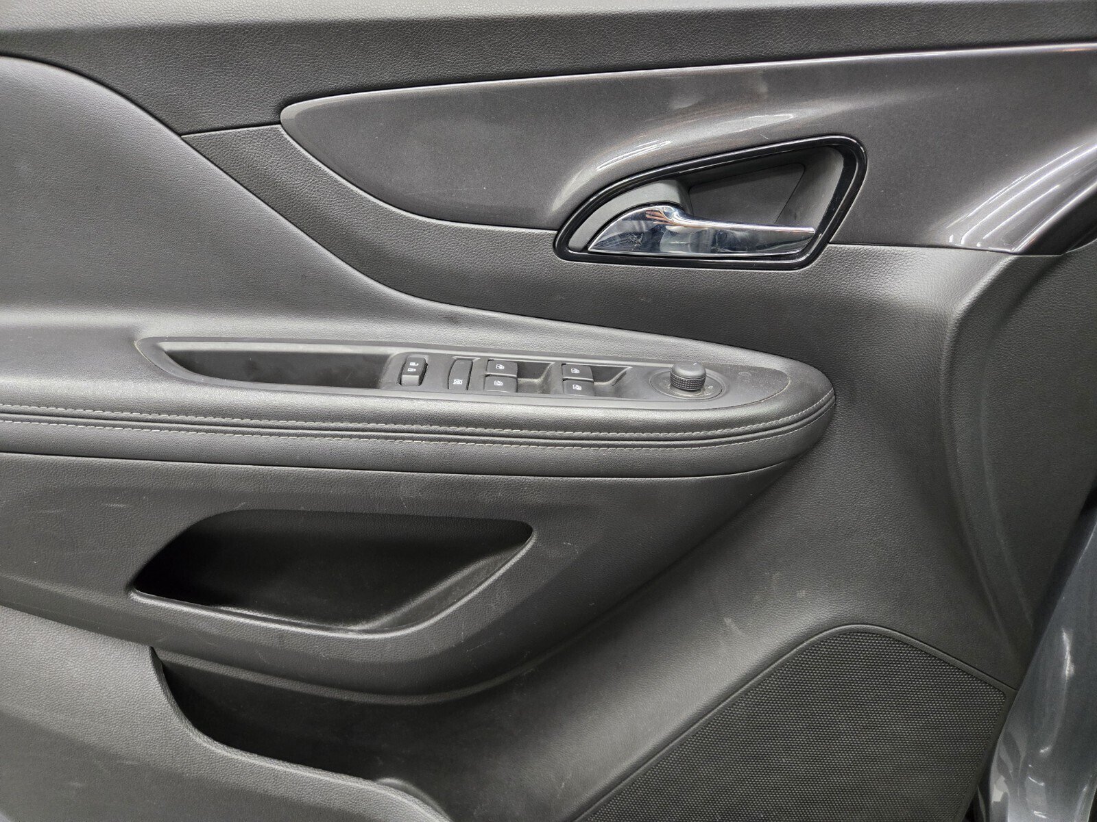 Used 2019 Buick Encore Preferred FWD image 14