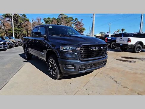 New 2026 RAM 1500 Laramie w/ Sport Appearance Package AWD/4WD image 35