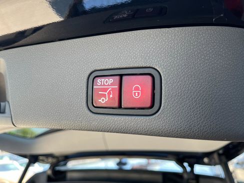 Used 2016 Mercedes-Benz GL 320 BlueTEC 4MATIC image 20