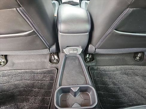 Used 2021 Nissan Leaf SL Plus image 17