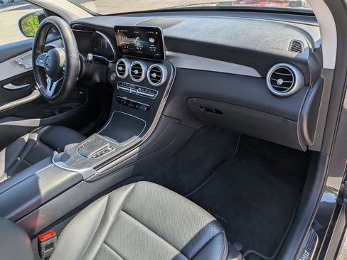 Used 2022 Mercedes-Benz GLC 300 image 38