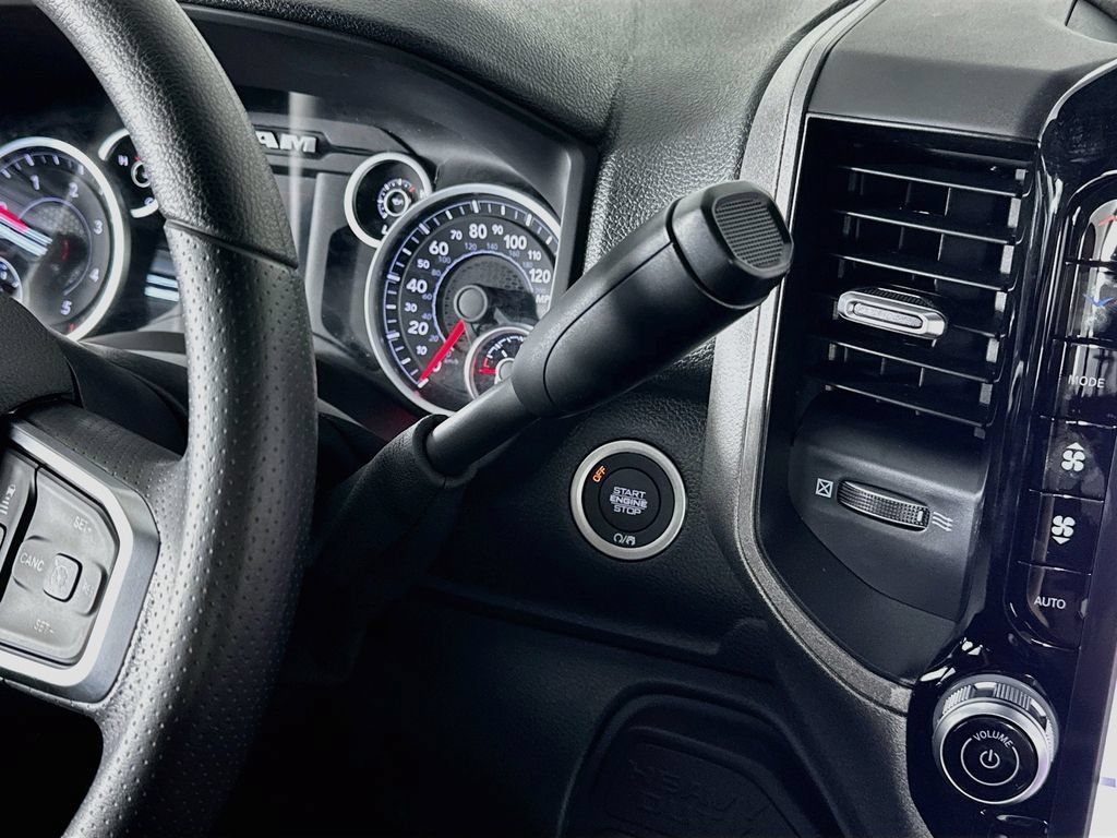 New 2027 RAM 2500 Tradesman AWD/4WD image 12