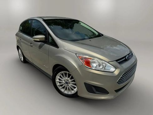 Used 2015 Ford C-MAX SE w/ Equipment Group 203A FWD image 2