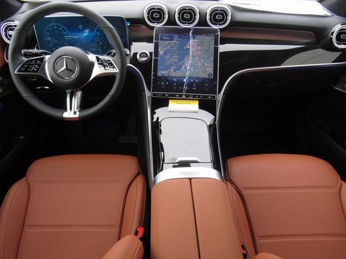 New 2026 Mercedes-Benz GLC 300 4MATIC image 32